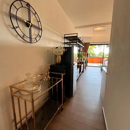 Luxury Apartment At Lipah Beach